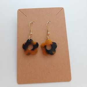 Fashion Jewelry Tortoise Shell Floral Earrings